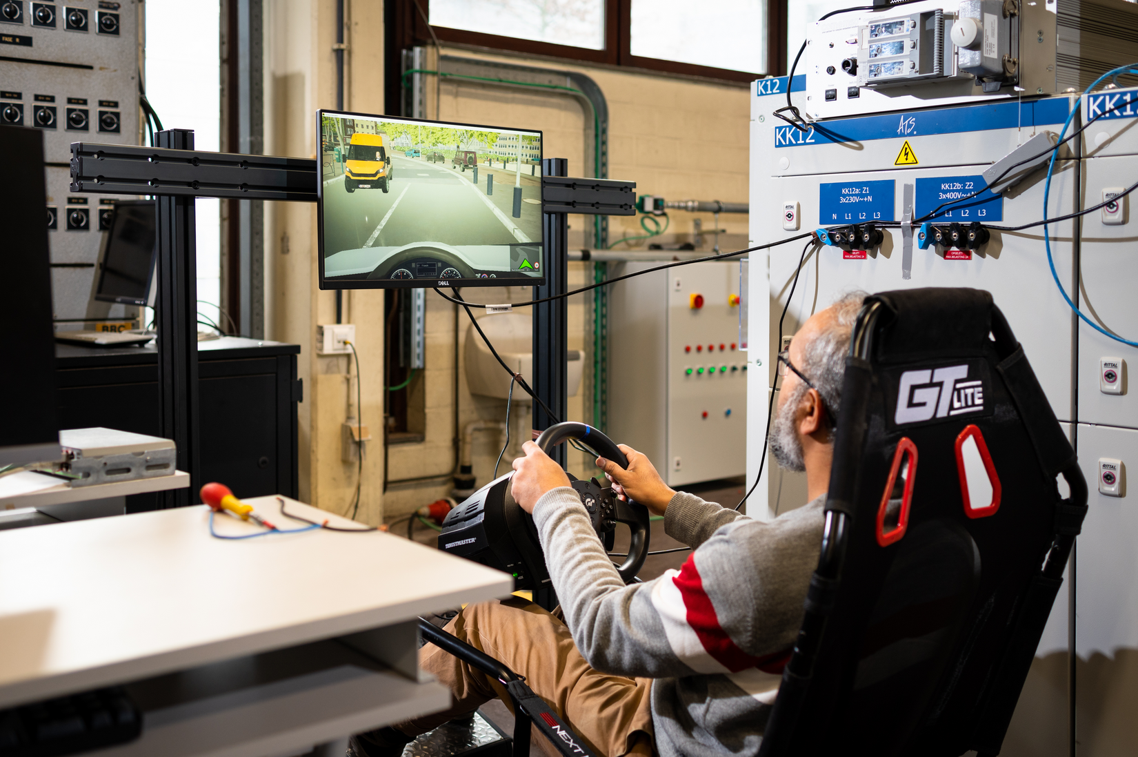 Elektrische revolutie op het racecircuit: VUB Racing pioniert met bio-composieten